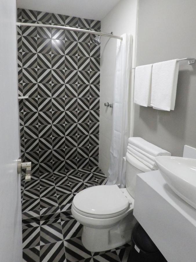 Casa Moderna Equipada Como En Pequeno Hotel Hab 4 Monterrey Exteriör bild